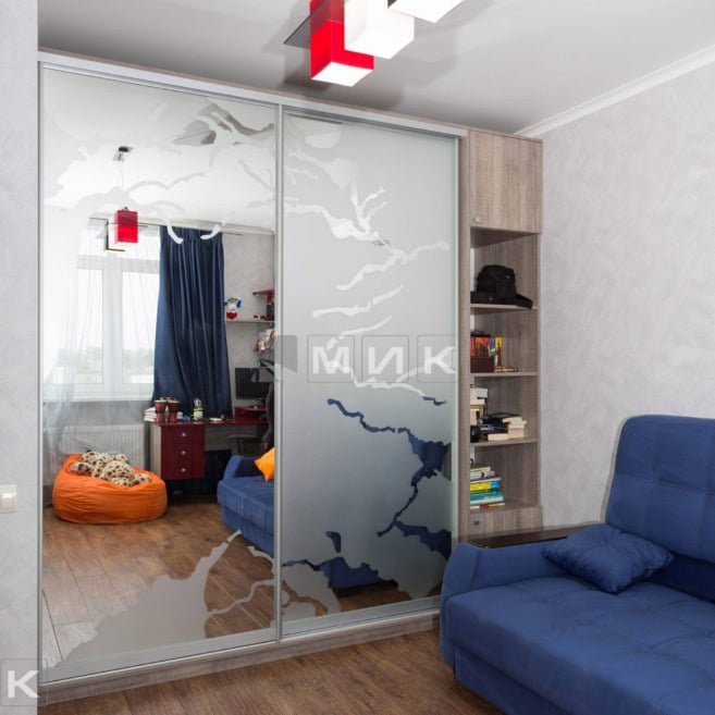 шкаф-купе-зеркальный-185 шкаф-купе-зеркальный-185