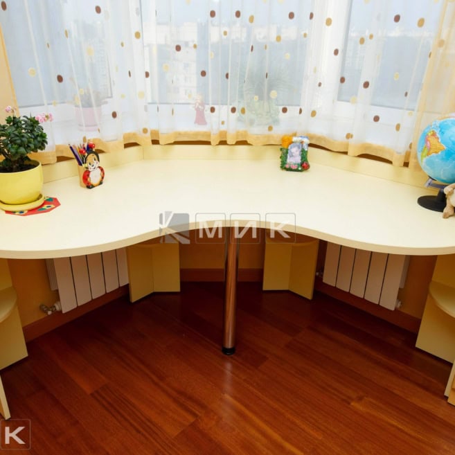 стол-для-детской-на-фото-258 стол-для-детской-на-фото-258