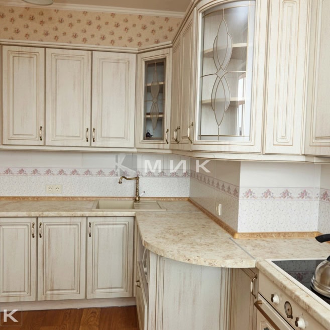 классические-кухни-из-дерева-от-MIK-3076 классические-кухни-из-дерева-от-MIK-3076