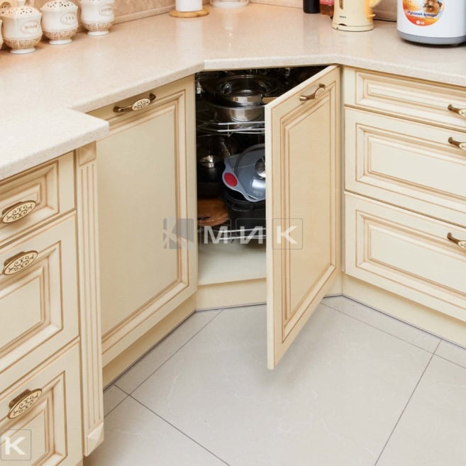 классические-кухни-из-дерева-от-MIK-3134 классические-кухни-из-дерева-от-MIK-3134