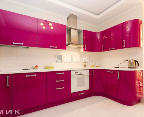 красивая-кухня-гнутая-7000