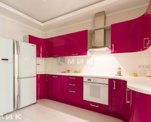 красивая-кухня-гнутая-7001
