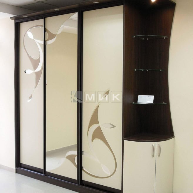 шкаф-купе-изогнутый-киев-216 шкаф-купе-изогнутый-киев-216