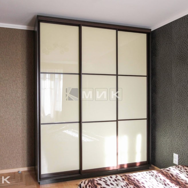 шкаф-купе-в стиле-модерн-в-спальню-241 шкаф-купе-в стиле-модерн-в-спальню-241