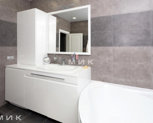 Ванная-комната-МДФ-краска-белая-(обухов)-1001