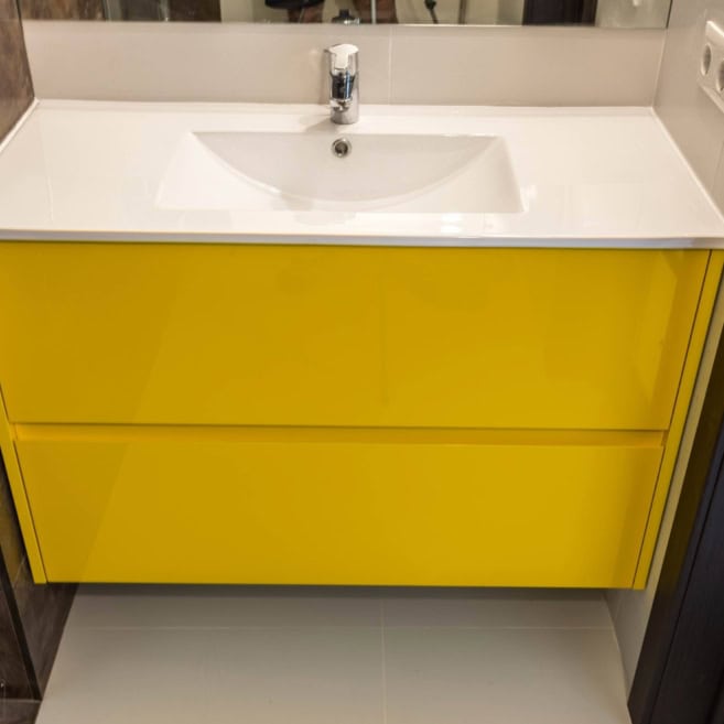 Желтая-тумба-под-раковину-в-ванную-комнату-1002 Желтая-тумба-под-раковину-в-ванную-комнату-1002