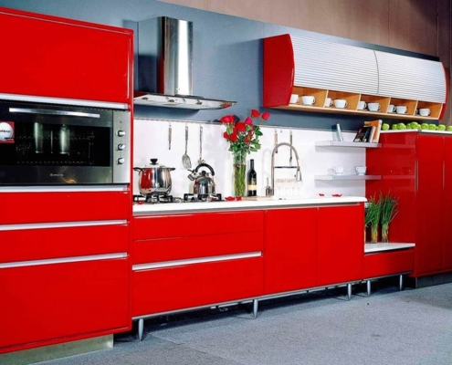 красный-цвет-кухни-фото