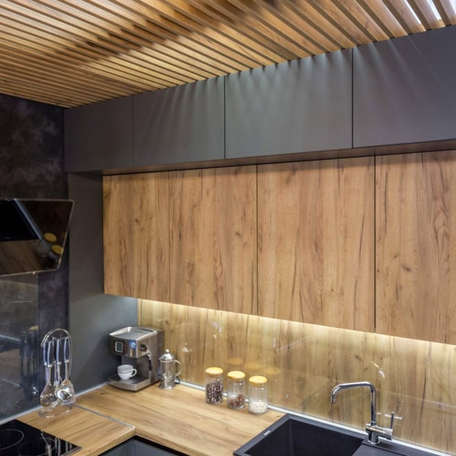 кухонный-гарнитур-2017-шкафы под потолок кухонный-гарнитур-2017-шкафы под потолок