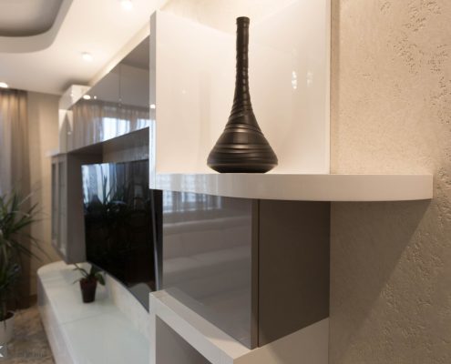 Полка МДФ в гостиной