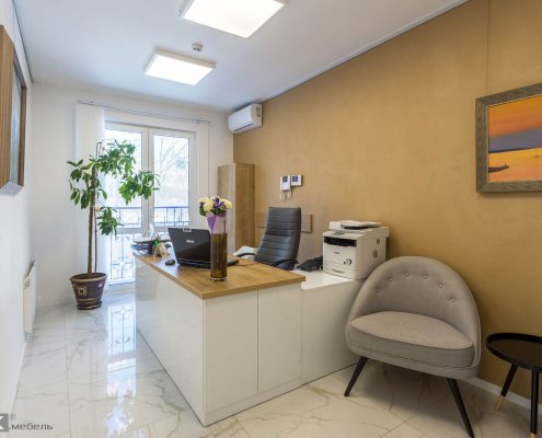 Офисный-стол-секретаря-женщины-руководителя--1000 Офисный-стол-секретаря-женщины-руководителя--1000