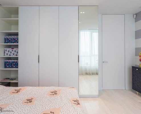 шкаф в-комнате-для-девочки-подростка-на-фото-1011 шкаф в-комнате-для-девочки-подростка-на-фото-1011