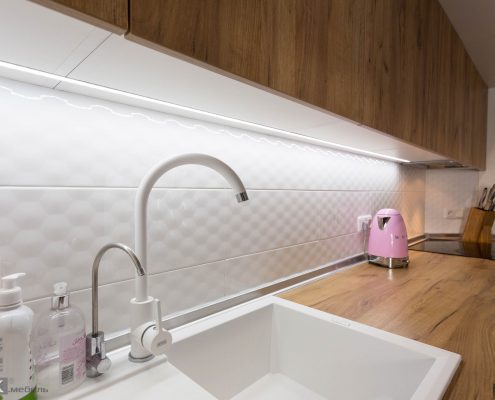 Встроенная подсветка в кухне Встроенная подсветка в кухне