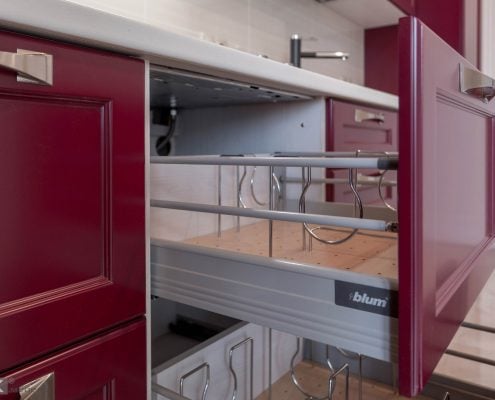 Ящик с системой тандем блюм Ящик с системой тандем блюм