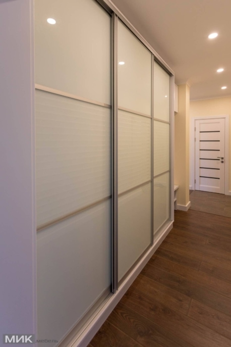 Трех-дверный-шкаф-купе-в-коридор-1004 Трех-дверный-шкаф-купе-в-коридор-1004