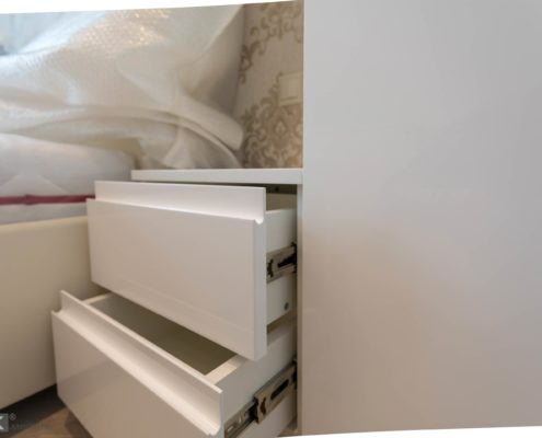 Тумба прикроватная белого цвета Тумба прикроватная белого цвета