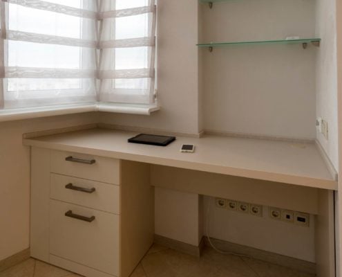 Стол-на-балкон-из-ДСП-1001 Стол-на-балкон-из-ДСП-1001