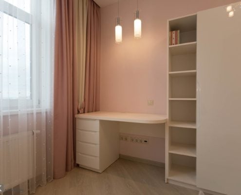 Стол-в-спальню-беж-1005 Стол-в-спальню-беж-1005