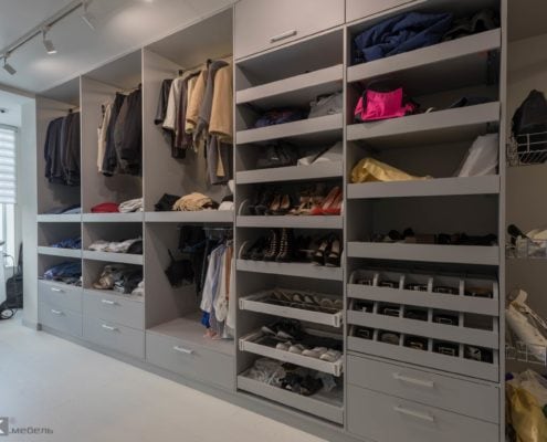 Большая-Гардеробная-комната-полки для ообуви Большая-Гардеробная-комната-полки для ообуви