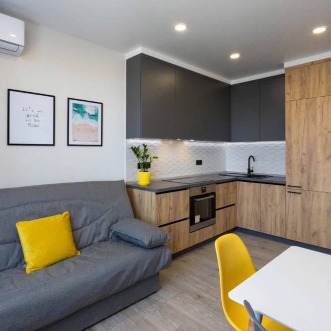 Кухня-студия без-ручек