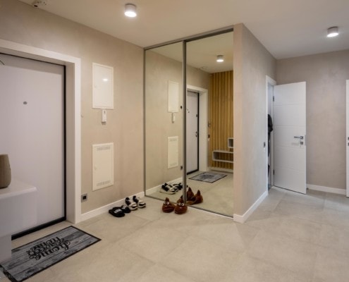 5-шкаф купе с зеркалом в прихожую 5-шкаф купе с зеркалом в прихожую