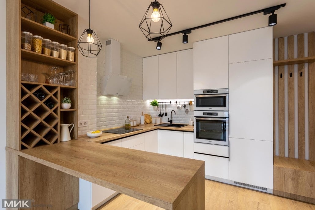 2-Белая кухня без ручек под потолок 2-Белая кухня без ручек под потолок