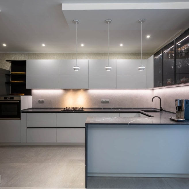 Кухня на заказ в частном доме