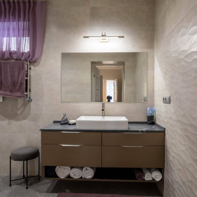 Подвесная тумба с зеркалом Подвесная тумба с зеркалом