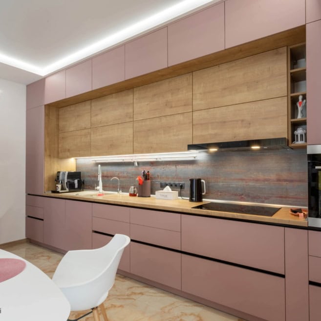 Прямая-розовая-кухня