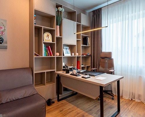 Кабінет-у-приватному-будинку