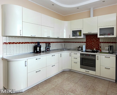 Кухня кутова гнута