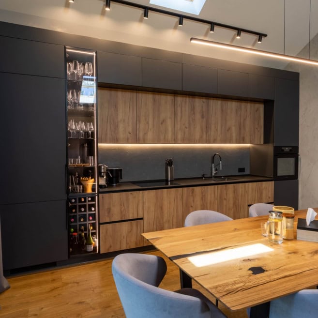 Кухня з фасадами МДФ АГТ Кухня з фасадами МДФ АГТ під замовлення