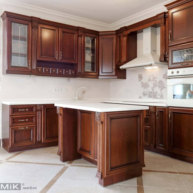 Классическая кухня с итальянскими фасадами Классическая кухня с итальянскими фасадами