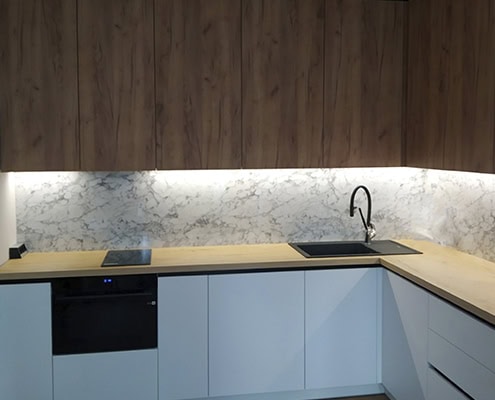 Проєкт із блакитними фасадами