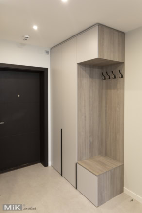 7_шкаф распашной в коридор с открытой вешалкой для одежды шкаф распашной в коридор с открытой вешалкой для одежды