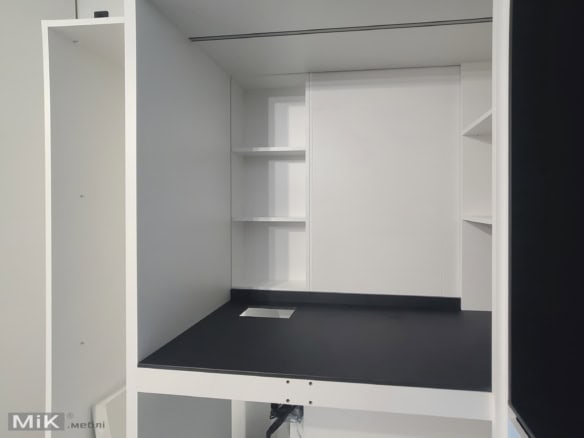 12_Шафа для кухонної техніки в процесі монтажу Шафа для кухонної техніки в процесі монтажу