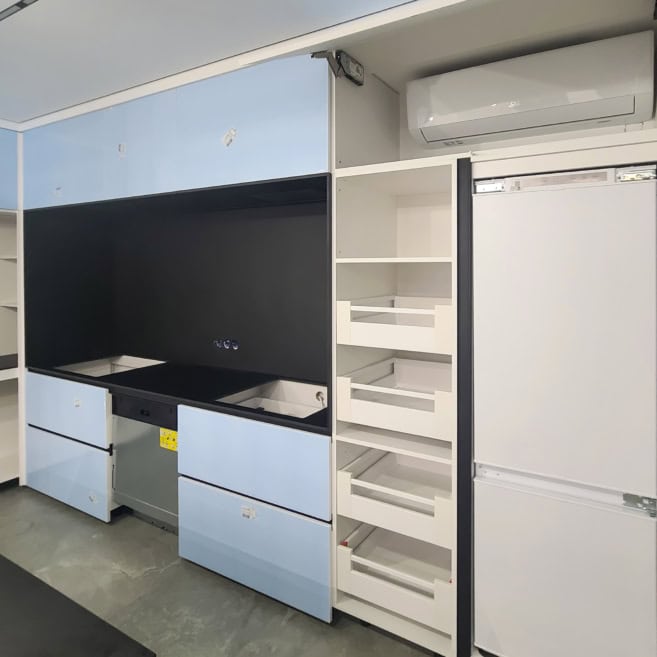 15_Кондиціонер, вбудований у кухонну шафу Кондиціонер, вбудований у кухонну шафу