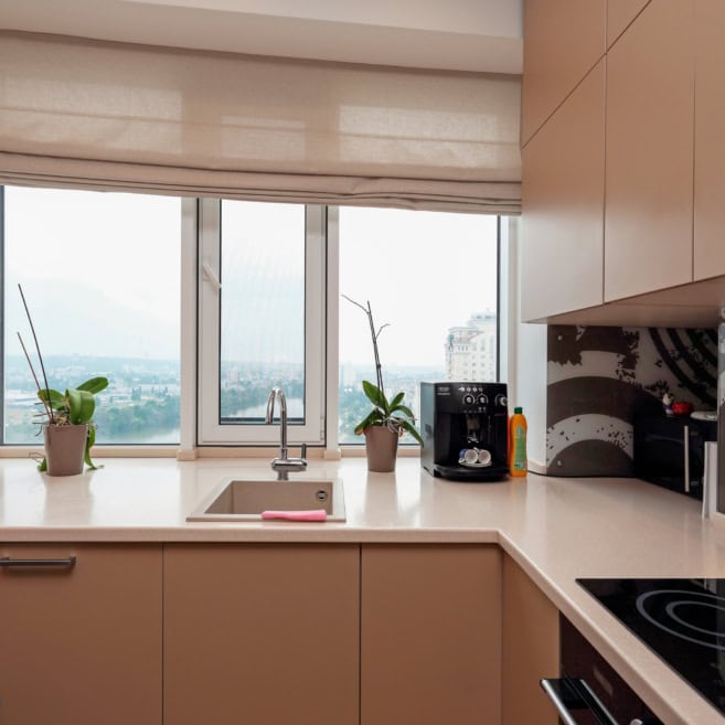 4_Примикання стільниці кухні до вікна Примикання стільниці кухні до вікна