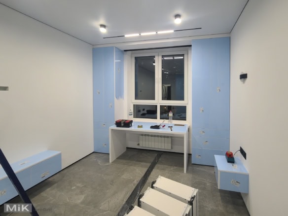 4_Стіл пенал і тумби з білого АГТ Стіл пенал і тумби з білого АГТ