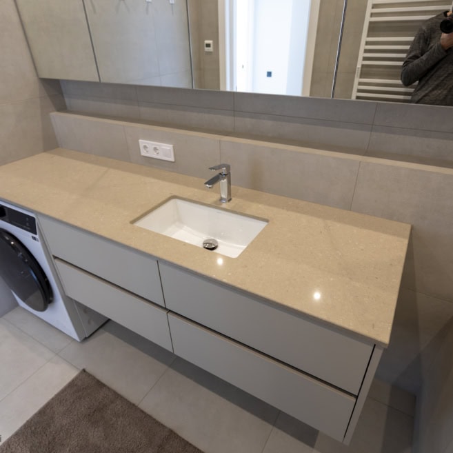 6_mebli-dlya-vannoyi-kimnaty-na-zamovlennya-kyiv-2.jpg Тумба у ванну на замовлення з пральною машиною та великим дзеркалом